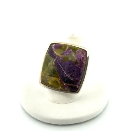 Size: 8.75 Natural Stitchtite Stone 925 Sterling Silver Ring 13.9g
