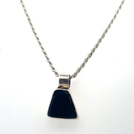 Mexico 925 Sterling Silver 16” Rope Chain w/ Sterling Silver Onyx Pendant 15.4g