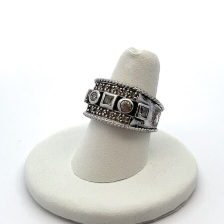 Vintage 925 Sterling Silver & Cubic Zirconia Band Ring Size: 7