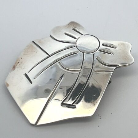 Mexico 925 Sterling Silver Gift Box Present Bow Pin/Brooch 14g
