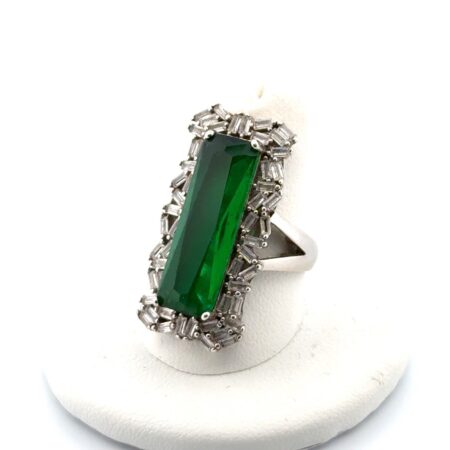 Size: 8 FZN 925 Sterling Silver Green & White Cubic Zirconia Ring 9.5g