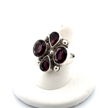 Size: 7 Purple Glass 925 Sterling Silver Ring 10g