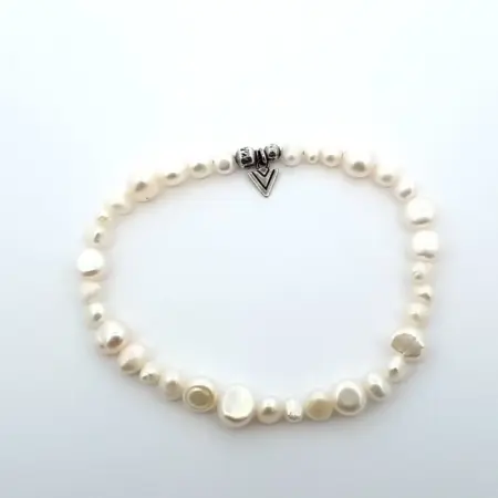 Silpada Sterling Silver Freshwater Pearl "Goddess" Stretch Bracelet B1601 w/logo