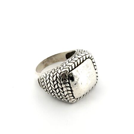 Size: 8.5 Silpada R1646 Hammered 925 Sterling Silver Ring 13.5g