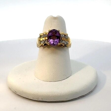 .925 Sterling Silver Size 6, Oval Amethyst, 8 White Stones Gold Tone - 4.9g