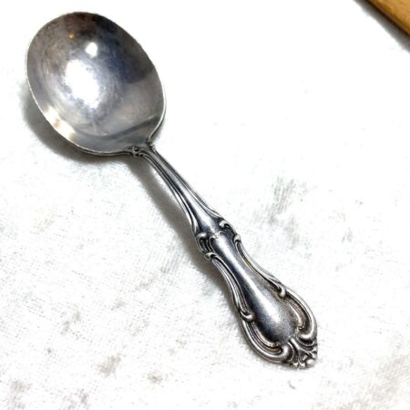 Straight Handle Baby Spoon - Joan of Arc (Sterling 1940) by International Silver