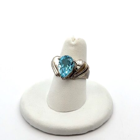 925 Sterling Silver Pear Cut Blue Topaz Ring Size: 7