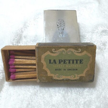 S. Kirk & Son #90 Sterling Silver Matchbox Case w/ full Box of LA Petites -19.5g