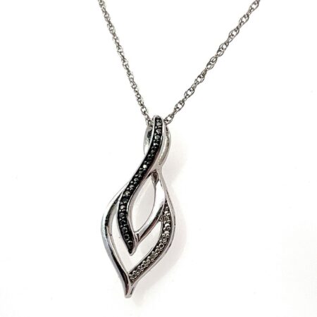 18” Vintage 925 Sterling Silver Tear Drop Black & White Diamonds Necklace 2.9g