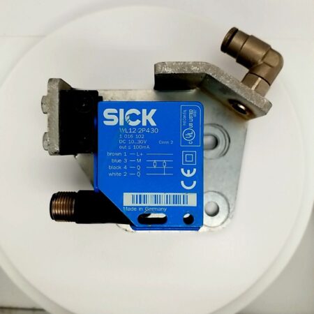 SICK WL12-2P430 Photoelecric Sensor With Bracket