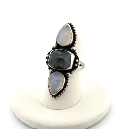Size: 6 Handcrafted 925 Sterling Silver Moonstone & Quartz Ring 8.1g
