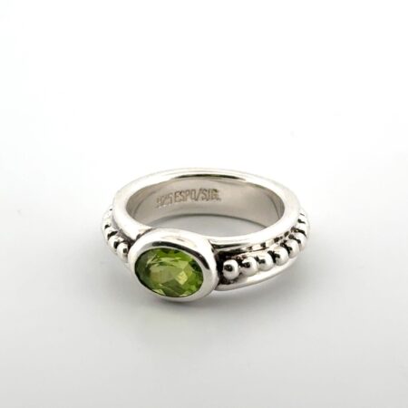 Size: 7 ESPO/SIG 925 Sterling Silver Oval Peridot Ring 8.9g