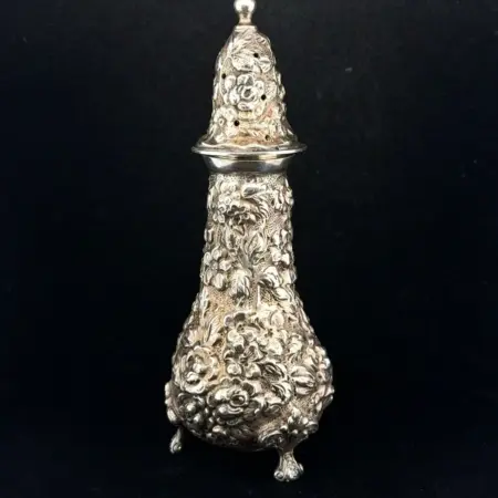 Stieff Rose 925 Sterling Silver Repousse Salt/Pepper Shaker 59.3g