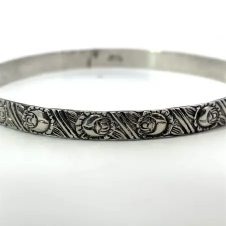 Vintage Beau Sterling Silver 5mm wide Flower Pattern Bangle 7.5” Bracelet -12.1G