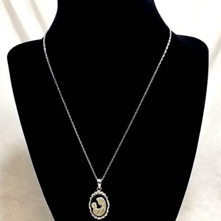 18" Sterling Silver Madonna Pendant w/ Onyx & Mother of Pearl 4.0 grams