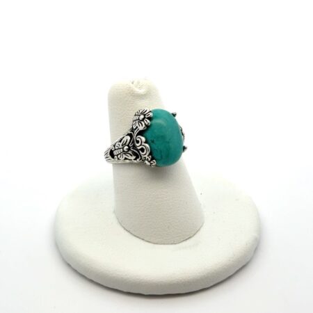 925 Sterling Silver Butterfly Oval Turquoise Ring Size: 6