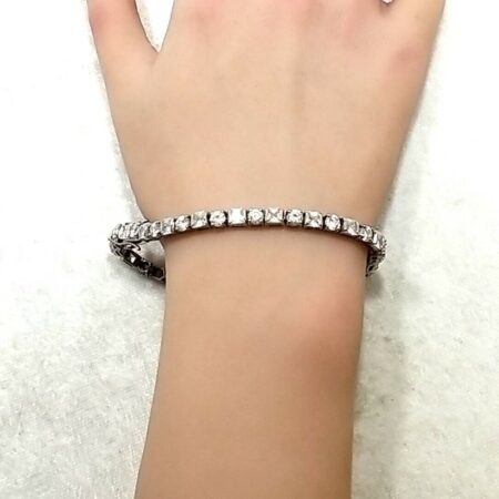 Vintage 925 Sterling Silver Round & Princess Cut CZ's 8" Bracelet 18.0 Grams