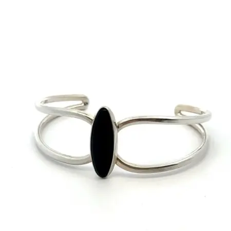 925 Sterling Silver Oval Onyx Cuff Bracelet 16.4g