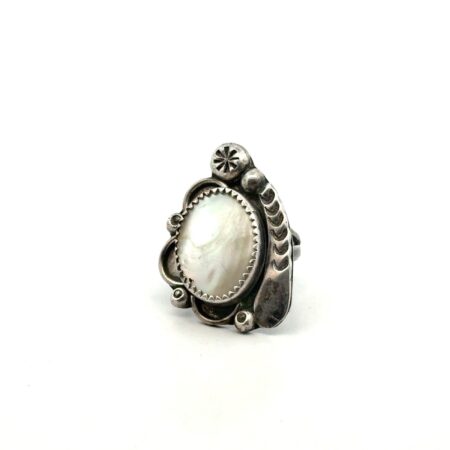 Vtg. Native American .925 Sterling Silver Mother Of Pearl Shell Ring Size 6 8.3g