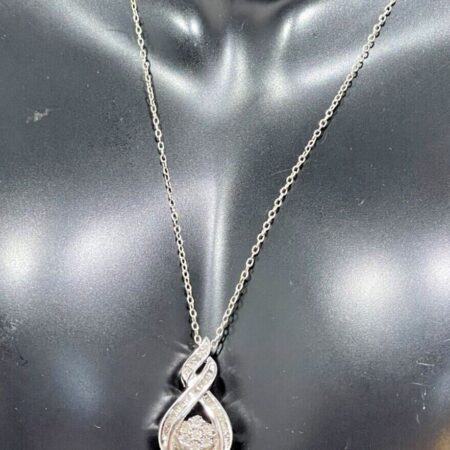 Sterling Silver and Diamond Pendant Necklace - 18.5 Inch