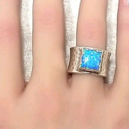 925 Sterling Silver 13.63mm Wide Hammered Design w/ Square Opal Ring Size-8.75