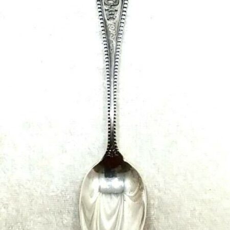 Sterling Silver De Queen Souvenir Spoon 5.75 Inch 18.3 Grams