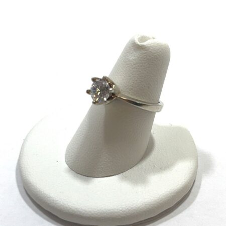 Vintage 925 Sterling Silver Cubic Zirconia Ring Size: 6 Stamped “925 DQ CZ”