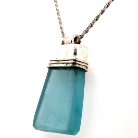 22” Rope Chain Necklace w/ 925 Sterling Silver Blue Sea Glass Pendant 37.3g