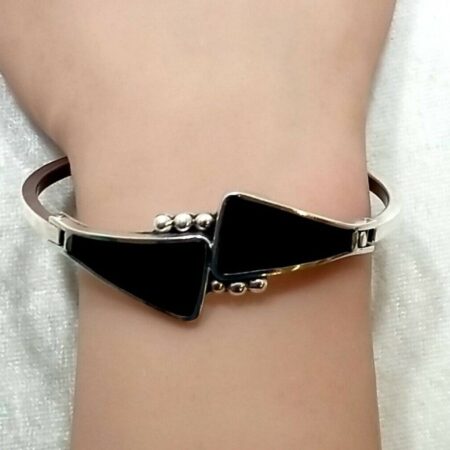 Vintage Sterling Silver Black Onyx Abstract Design Hinged Bangle Bracelet 21.3G