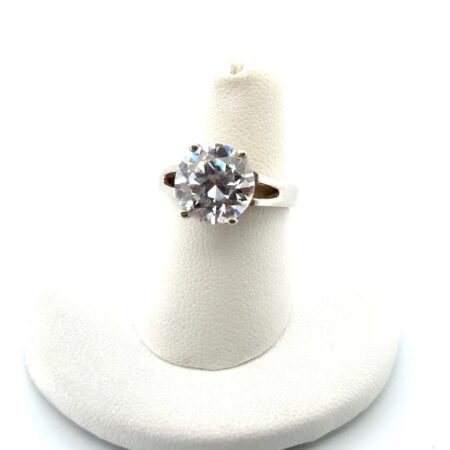 Size: 6 Large Cubic Zirconia 925 Sterling Silver Ring 4.2g