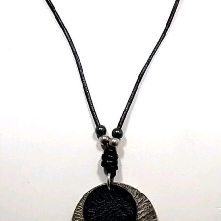 Silpada Sterling Silver Oxidized Hammered Disk Pendant Leather 18" Necklace 8.5G