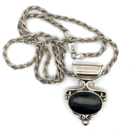 Sterling Silver Black Onyx Cabochon Pendant on Sterling 22” Rope Chain 38.0 Gram