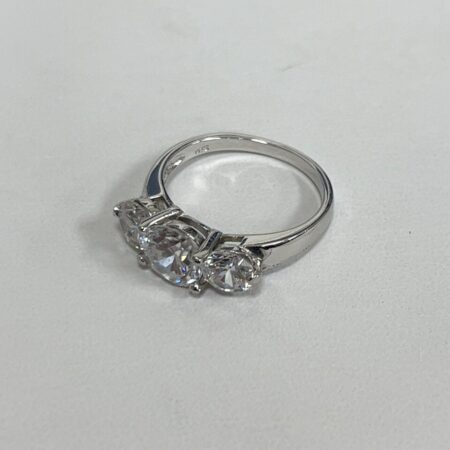 925 Sterling Silver 3 Stone Cubic Zirconia Ring Size: 9
