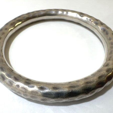 Hammered Sterling Silver 7.5 Inch Mexico 8.1 mm Bangle Bracelet - 31.3 Grams