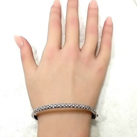 925 Sterling Silver Cubic Zirconia Hinged Oval Bangle 6.5" Bracelet 13.5 Grams