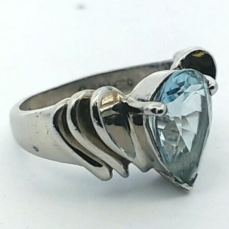 925 Sterling Silver CCC Pear Shape Blue Topaz Woman Ring 4.9 Grams Size-6