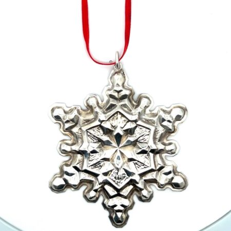 Gorham, .925 Sterling Silver Snowflake 1971 Christmas Ornament 21.4g