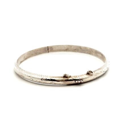 7.5” x 5.6mm 925 Sterling Silver Bangle Bracelet, 6.5g