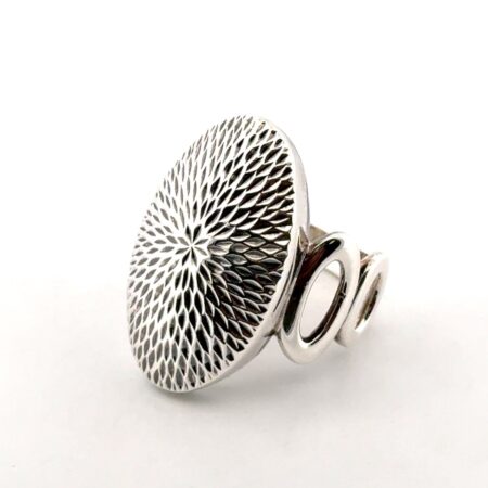 Size: 10 Thailand 925 Sterling Silver Oval Textured Statement Ring 10.5g