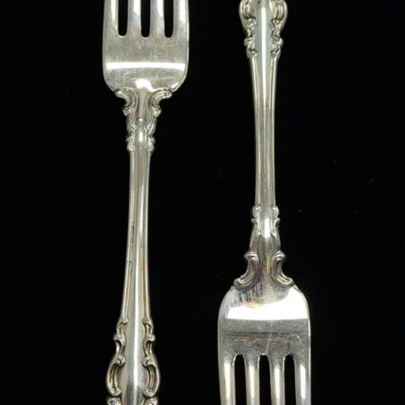 2 Reed & Barton Sterling Silver Spanish Baroque Dinner Forks 7.5” 126.6g