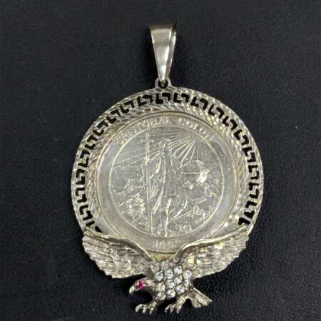 Cristianismo Al Nuevo Mundo Cristobal Colon Coin Pendant - .999 Silver