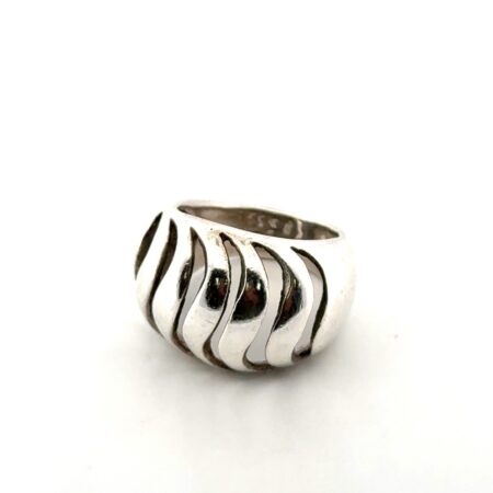 Size: 7 Domed Wave 925 Sterling Silver Ring 8g