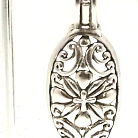 925 Sterling Silver Filigree Oval Shaped Pendant, 6.0 Grams