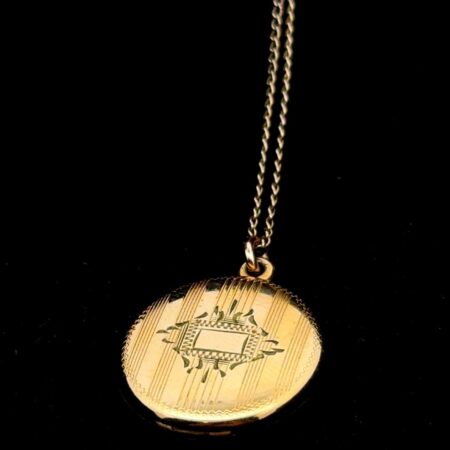 18” 12k Gold Filled Photo Locket Necklace, 5.0g