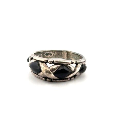 Size: 9 Vintage 925 Sterling Silver Black Onyx Band Ring 4.9g