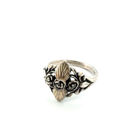 Size: 8.25 Vintage 925 Sterling Silver Triple Roses Ring 4.2g