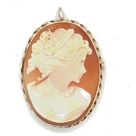 14k Yellow Gold 40x30 mm Orange and White Hand Carved Cameo Pin/Pendant, 5.5g