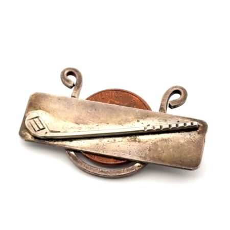 Vintage Leonore Doskow Golf-Themed Handmade Penny Holder Pin 8.8g