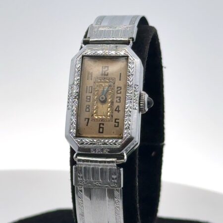 1928 Bulova Baroness 15 Jewel 14k Gold Filled Case 17mm Ladies Watch, Working