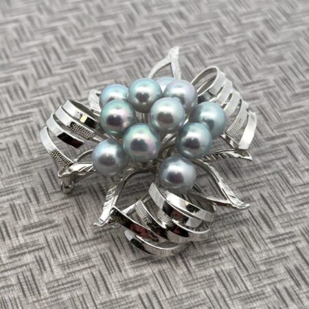 .925 Sterling Silver Pearl Clothes Brooch, 16.9 Grams